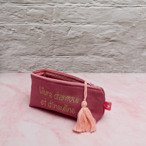 Mini trousse isotherme pour stylos à insuline My Lovely Bird vieux rose Vivre d'amour et d'insuline pompon